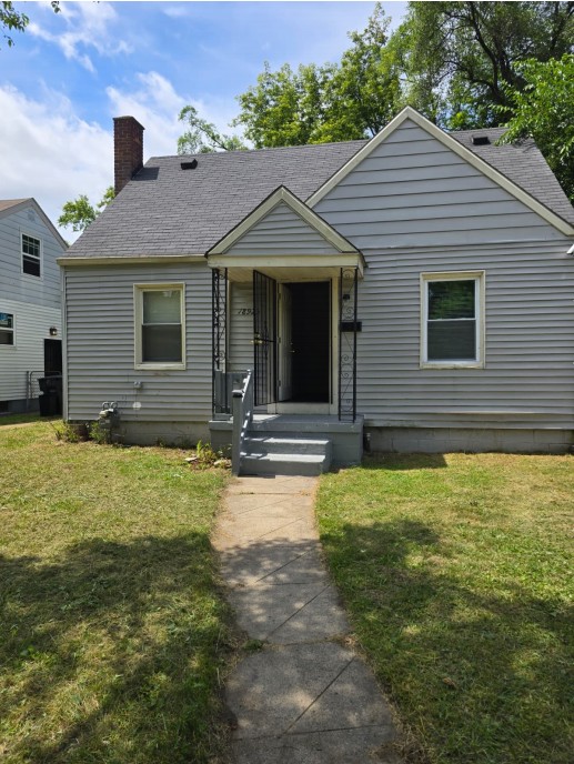 18925 Plainview Avenue (NEW)