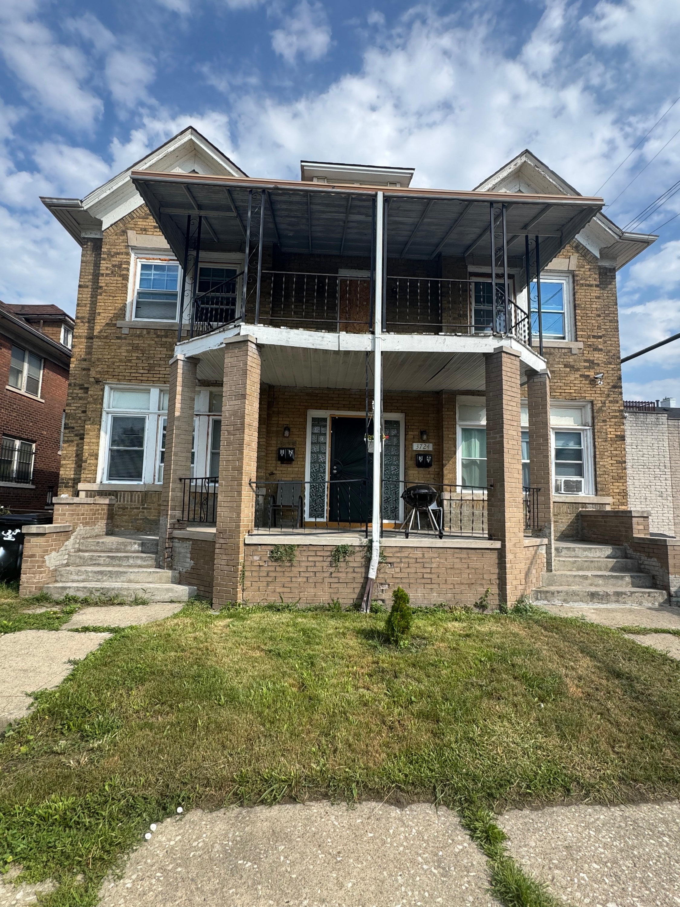 3724 Wager Avenue - 1 (3724 B1) UP Left