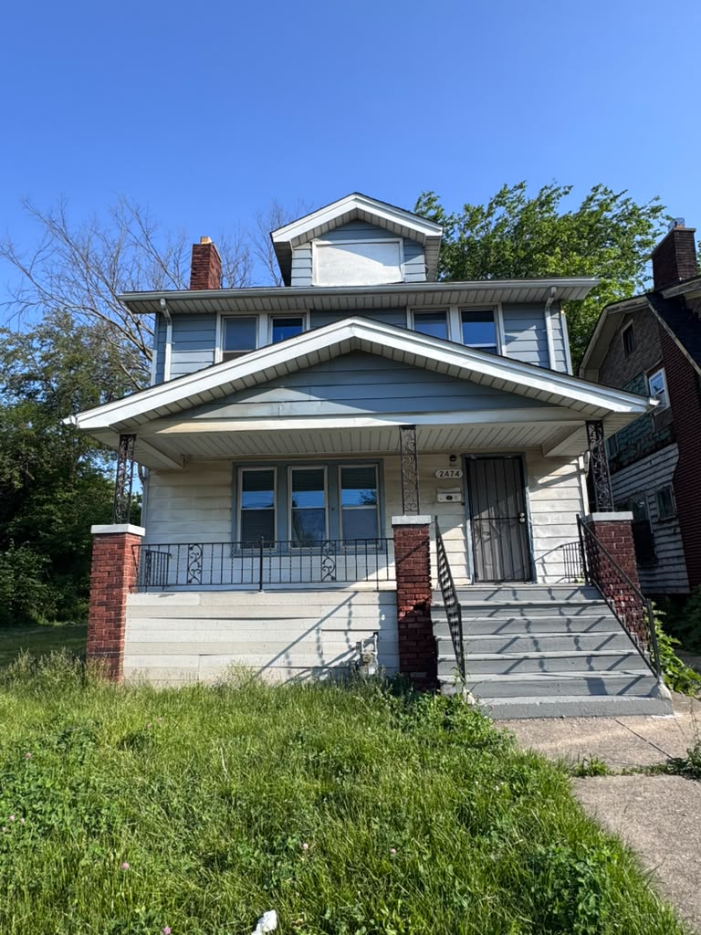 2474 Fullerton Avenue