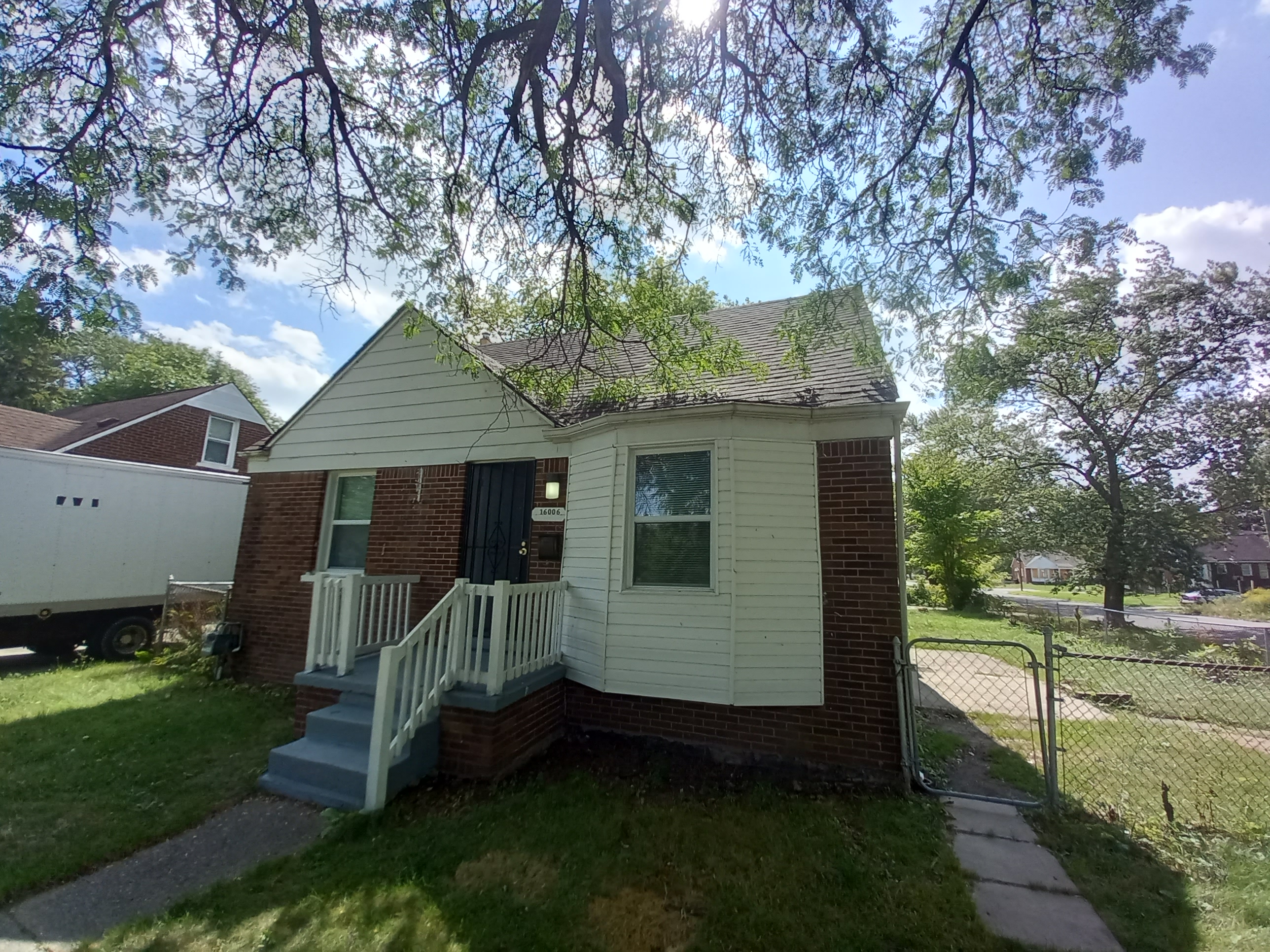 16006 East State Fair Ave.
