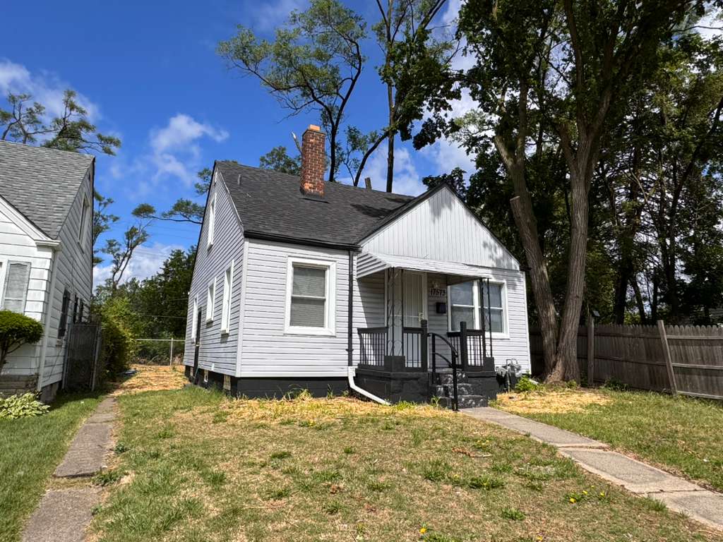 Property thumbnail image