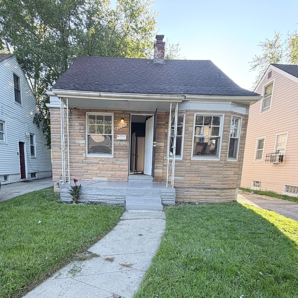 Property main image