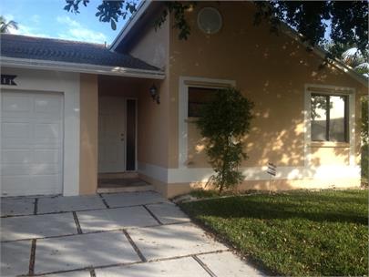 11111 SW 10 St